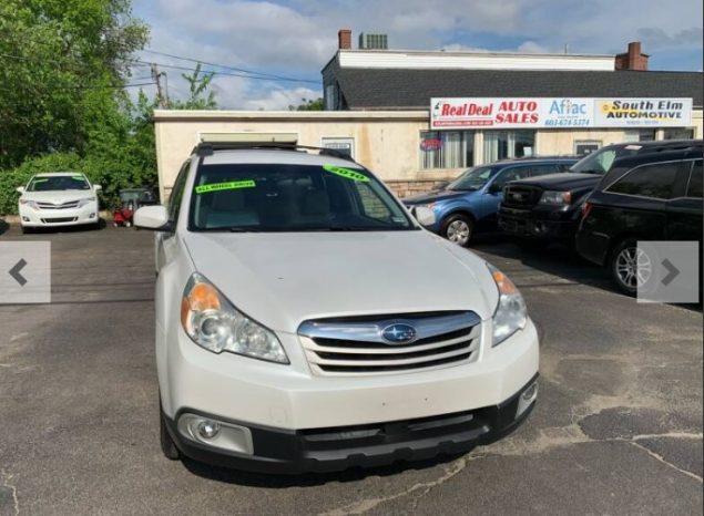 Subaru Outback 2.5i Premium 2010 AWD full