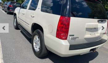 GMC Yukon SLT 2011 4WD full