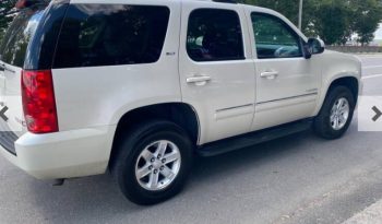 GMC Yukon SLT 2011 4WD full