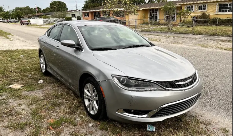 Chrysler 200 2016