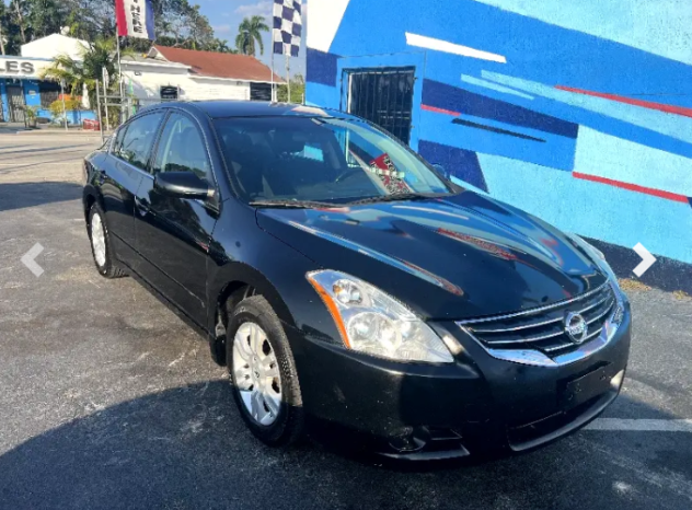 Nissan Altima 2012 full