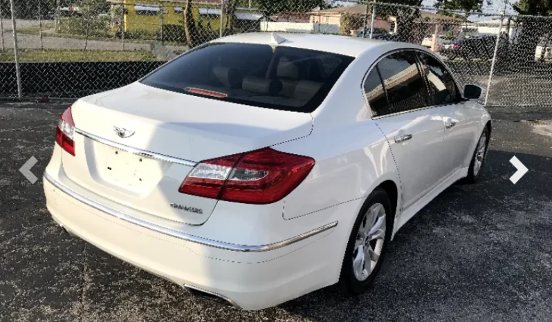 Hyundai Genesis 2013 full