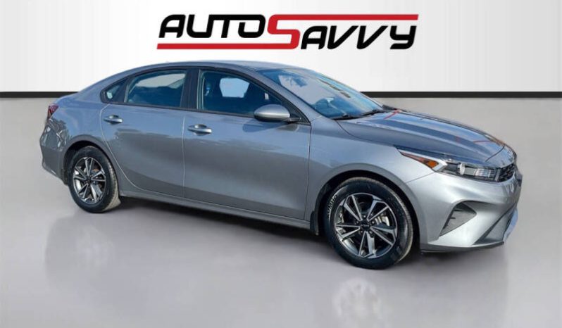 Kia Forte 2023 4WD full